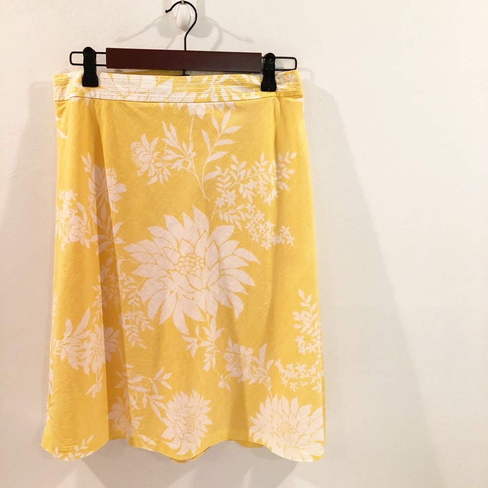 Ann Taylor yellow cotton print skirt Size 6